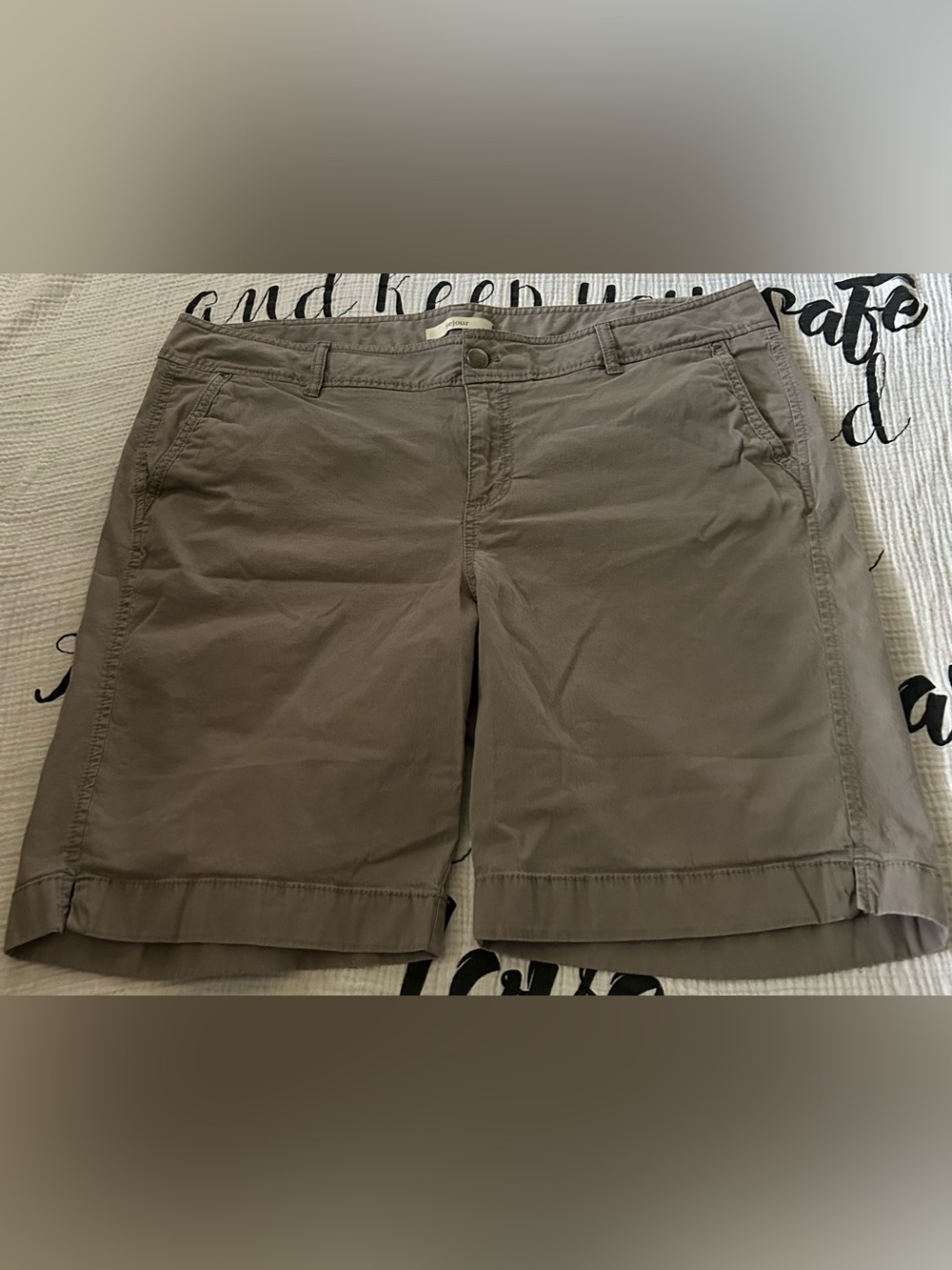 Women’s Sejour Classic Taupe Cotton-Blend Shorts Size 18W